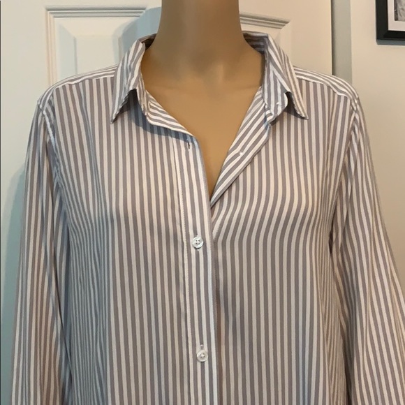 Liz Claiborne Blouse - Picture 2 of 4